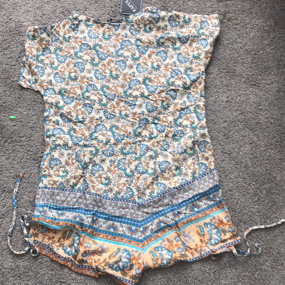Romper - Picture 3 of 3